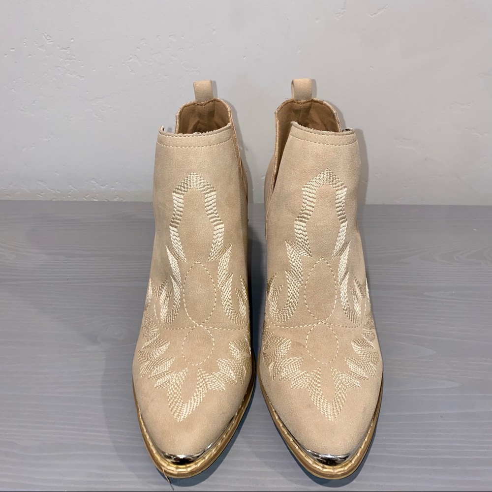 Mi.iM Ankle Western Tan Bootie